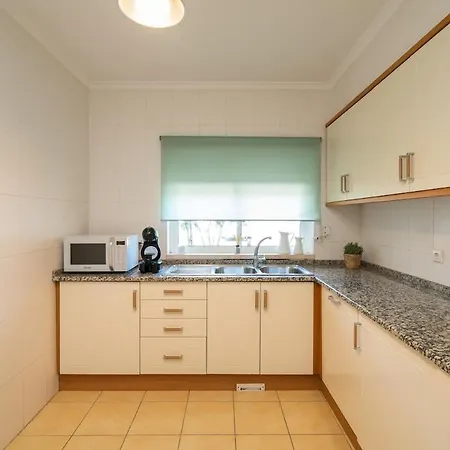 Swimming Pool Delight In By Innkeeper Apartman